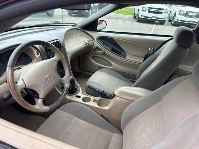 2003 Ford Mustang Standard