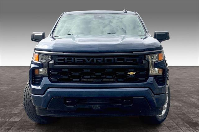 2022 Chevrolet Silverado 1500 4WD Crew Cab Short Bed Custom 2022 Chevrolet Silverado 1500 4WD Crew Cab Short Bed Custom