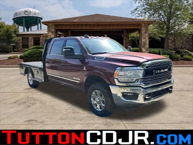 2023 RAM Ram 3500 Chassis Cab RAM 3500 LIMITED CREW CAB CHASSIS 4X4 60 CA