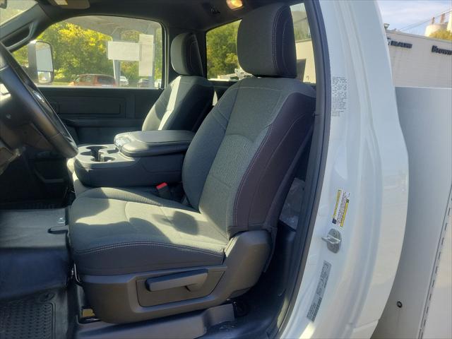 2022 Ram 3500 Tradesman/SLT