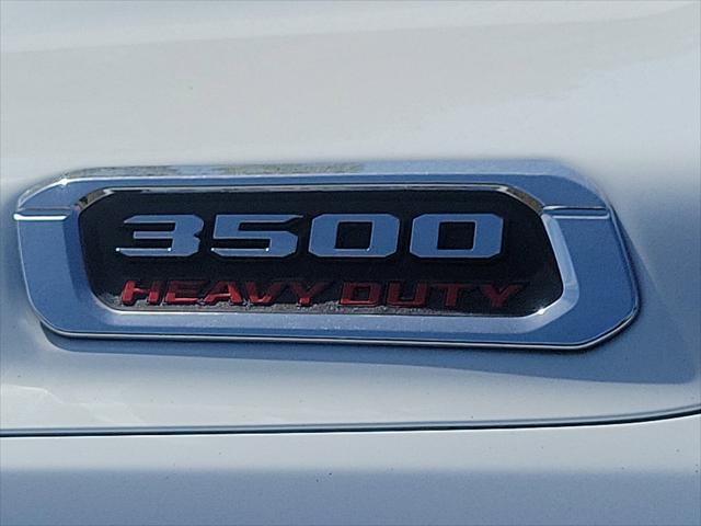 2022 Ram 3500 Tradesman/SLT