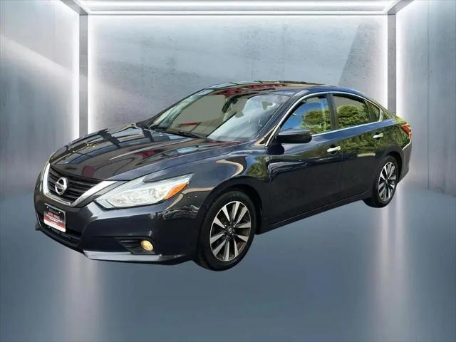 2017 Nissan Altima 2.5 SV for sale in Maplewood, MN
