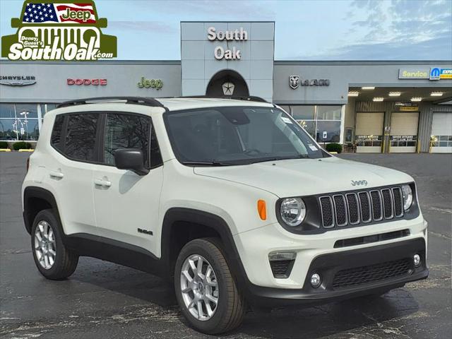 2023 Jeep Renegade RENEGADE LATITUDE 4X4