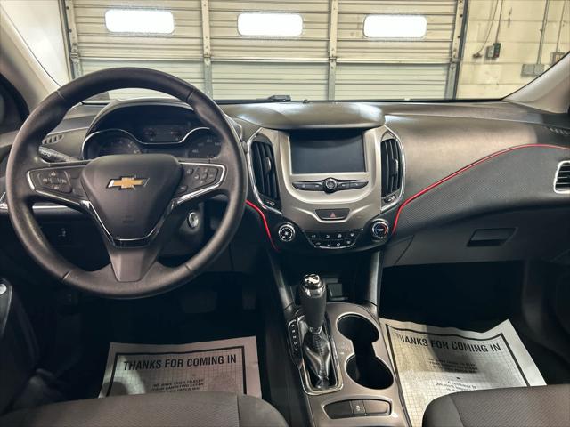 2017 Chevrolet Cruze LT Auto
