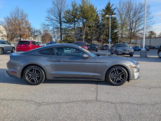 2022 Ford Mustang EcoBoost Premium Fastback