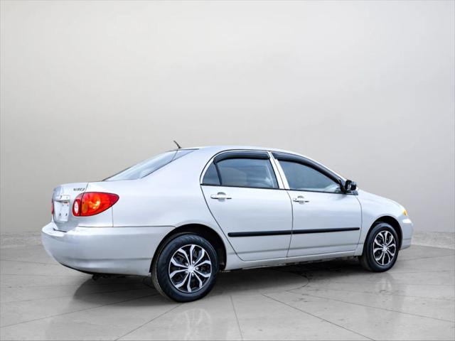 2004 Toyota Corolla LE