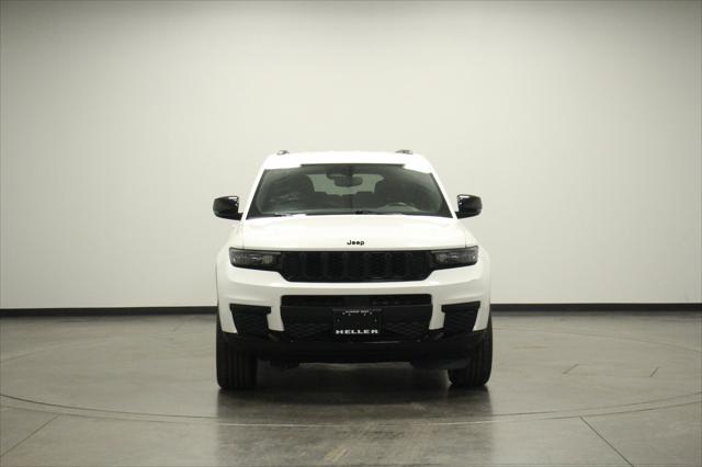 2022 Jeep Grand Cherokee L Altitude 4x2
