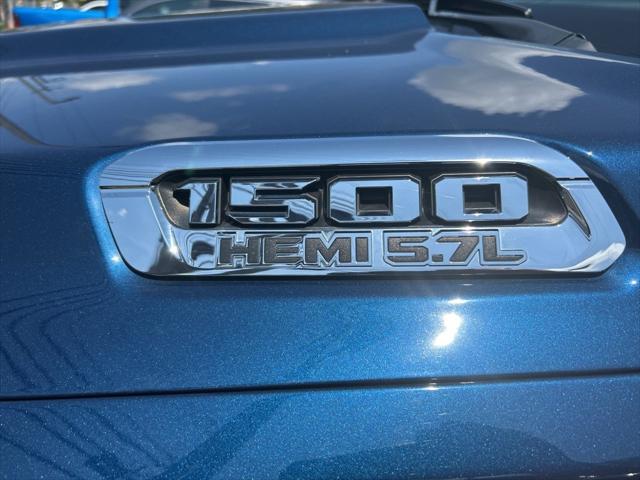 2020 RAM 1500 Big Horn Crew Cab 4x4 57 Box
