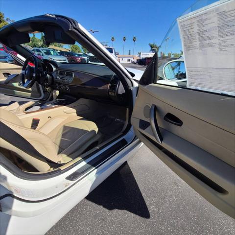 2003 BMW Z4 2.5i