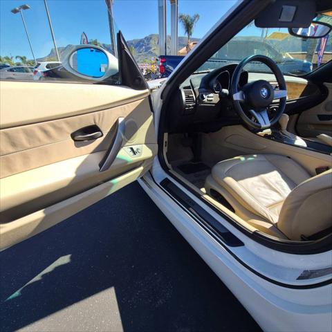 2003 BMW Z4 2.5i