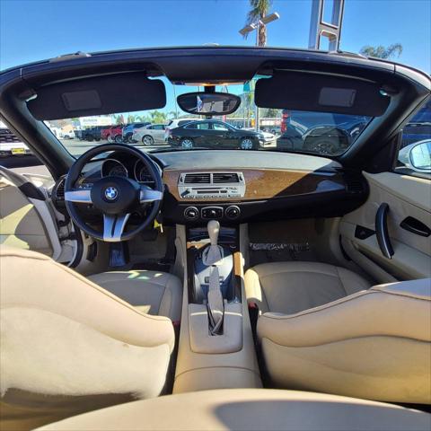 2003 BMW Z4 2.5i