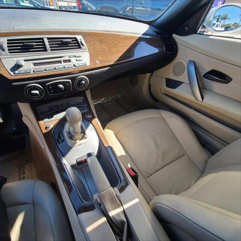 2003 BMW Z4 2.5i