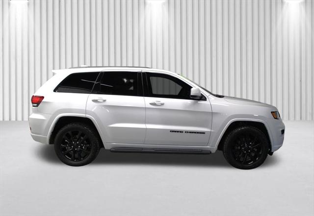 2021 Jeep Grand Cherokee Laredo X 4x4