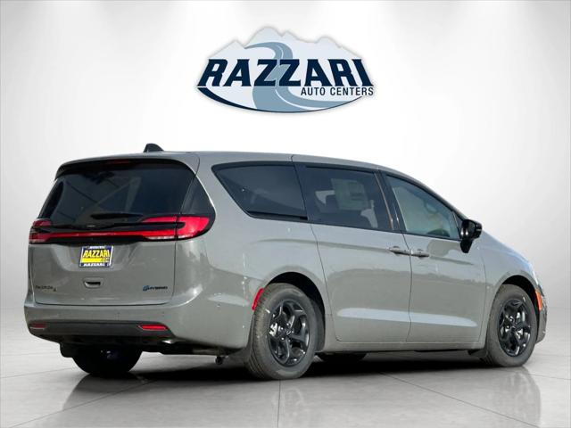 2023 Chrysler Pacifica Plug-In Hybrid PACIFICA PLUG-IN HYBRID LIMITED