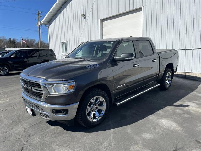 2020 RAM 1500 Big Horn Crew Cab 4x4 57 Box