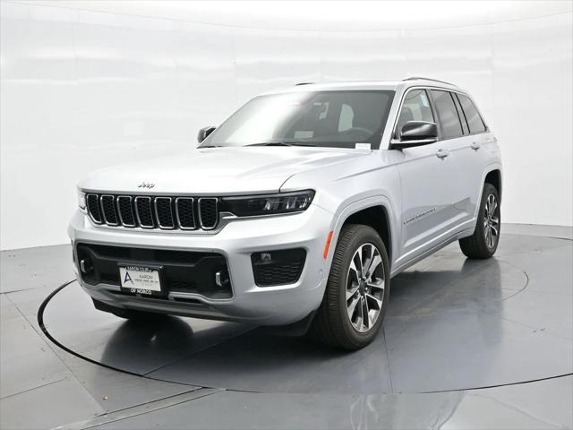 2023 Jeep Grand Cherokee GRAND CHEROKEE OVERLAND 4X2 2023 Jeep Grand Cherokee GRAND CHEROKEE OVERLAND 4X2