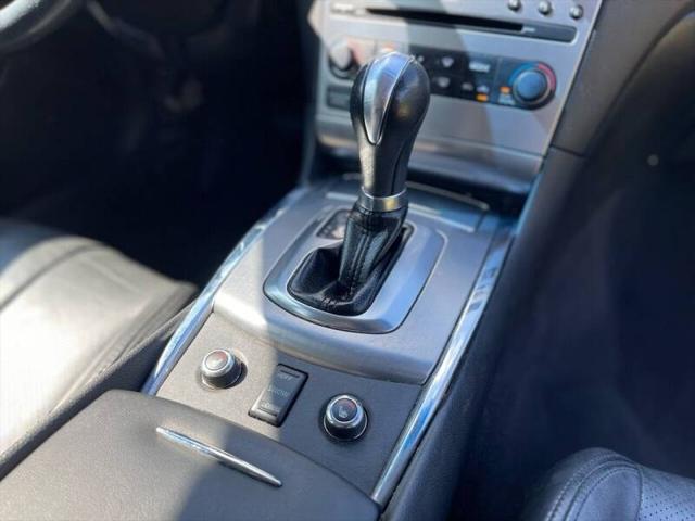 2012 INFINITI G37 x