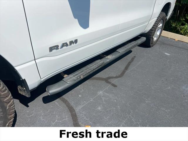 2019 RAM 1500 Big Horn/Lone Star Crew Cab 4x4 57 Box