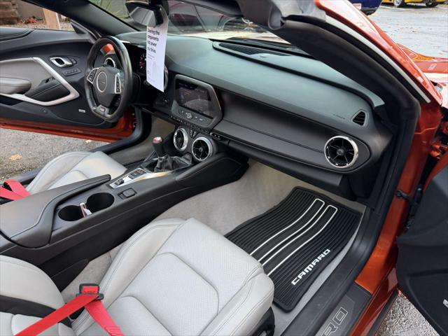 2022 Chevrolet Camaro RWD Convertible 2SS