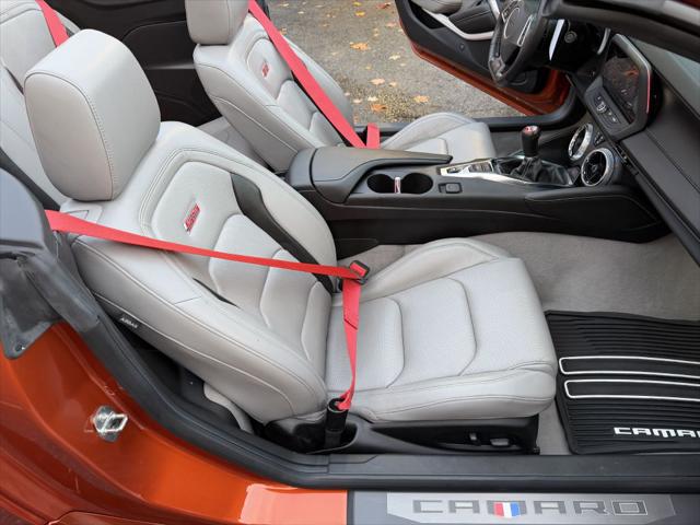 2022 Chevrolet Camaro RWD Convertible 2SS