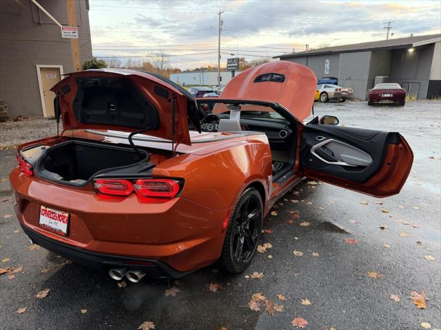 2022 Chevrolet Camaro RWD Convertible 2SS
