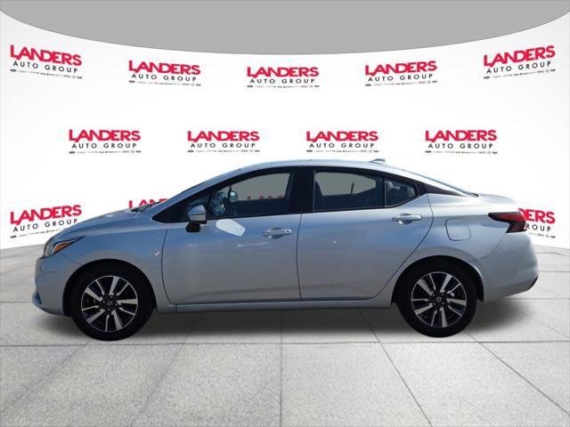 2021 Nissan Versa SV Xtronic CVT