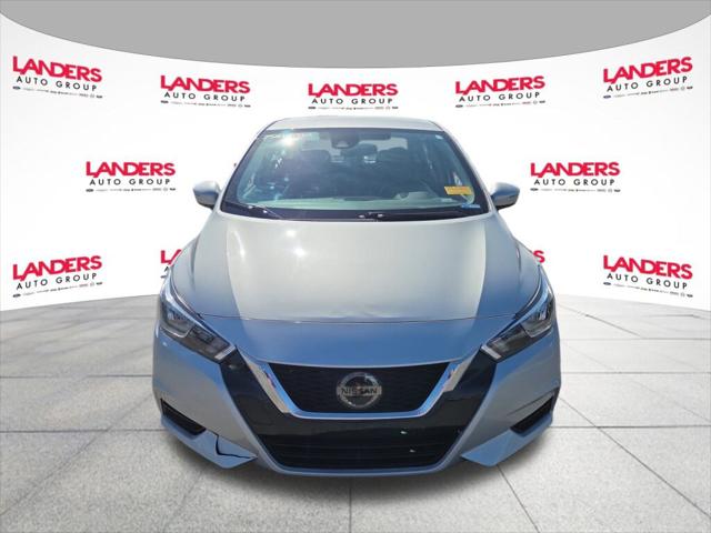 2021 Nissan Versa SV Xtronic CVT