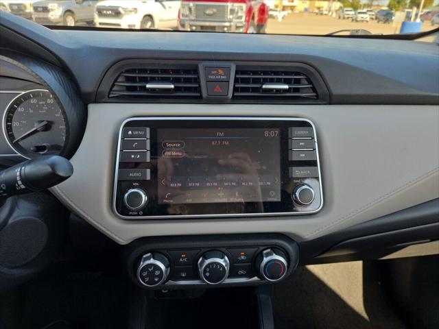 2021 Nissan Versa SV Xtronic CVT