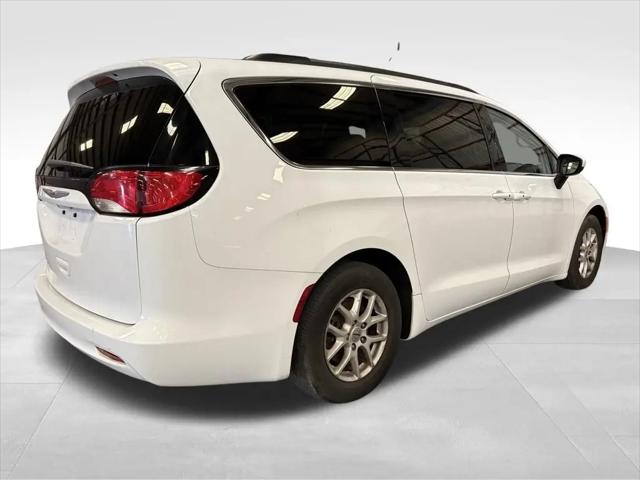 2021 Chrysler Voyager LXI