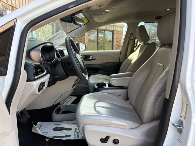 2021 Chrysler Voyager LXI
