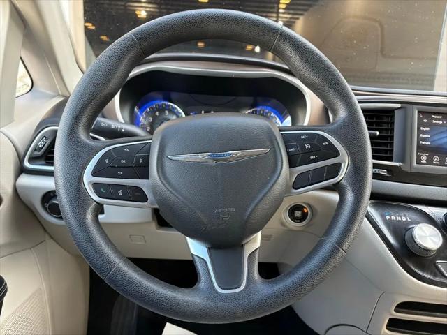 2021 Chrysler Voyager LXI