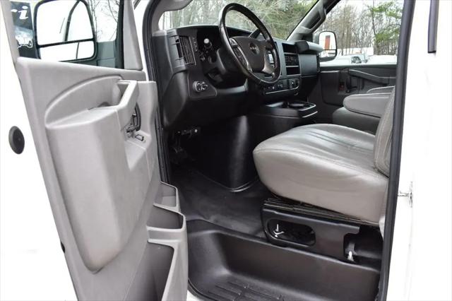 2018 GMC Savana 2500 Work Van