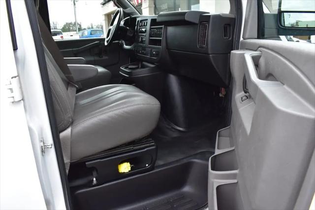 2018 GMC Savana 2500 Work Van