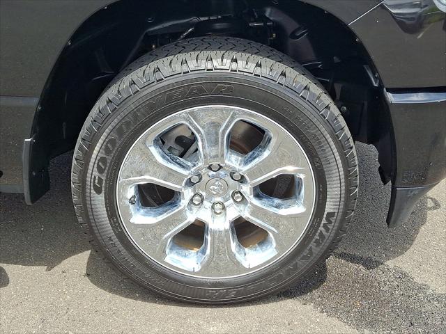 2019 Ram 1500 Big Horn/Lone Star Crew Cab 4x4 57 Box