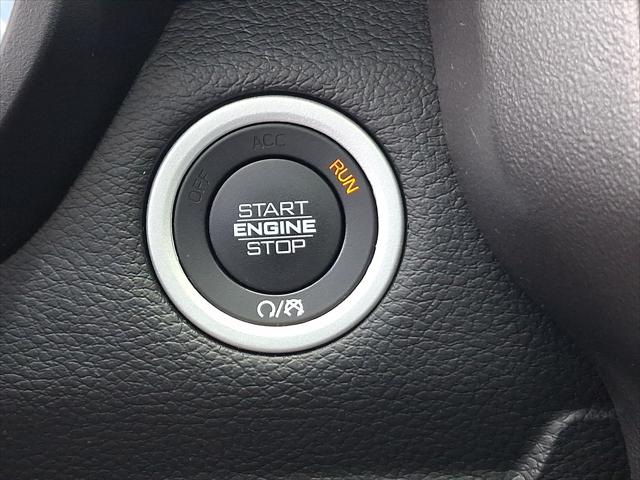 2019 Ram 1500 Big Horn/Lone Star Crew Cab 4x4 57 Box