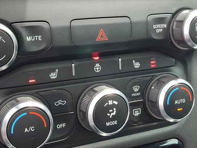 2019 Ram 1500 Big Horn/Lone Star Crew Cab 4x4 57 Box
