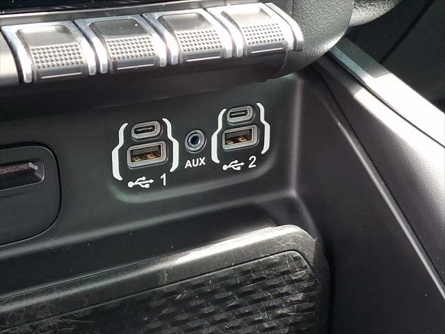 2019 Ram 1500 Big Horn/Lone Star Crew Cab 4x4 57 Box