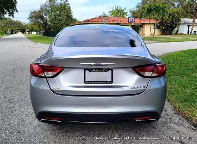 2015 Chrysler 200 S