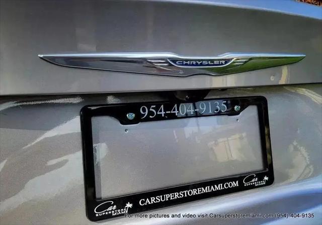 2015 Chrysler 200 S