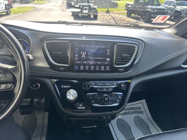 2020 Chrysler Pacifica Hybrid Limited
