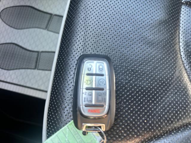 2020 Chrysler Pacifica Hybrid Limited