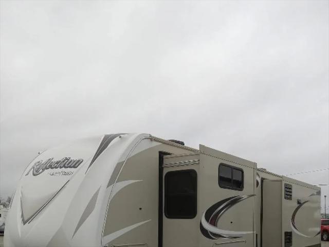 2016 Grand Desi Reflection 