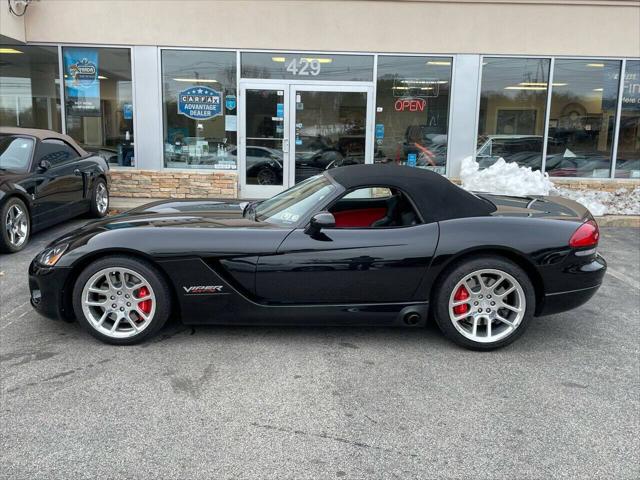 2004 Dodge Viper SRT10