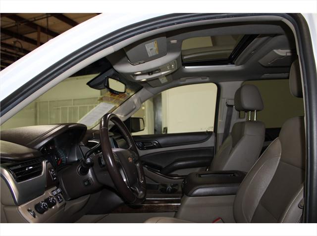 2020 Chevrolet Suburban 4WD LT