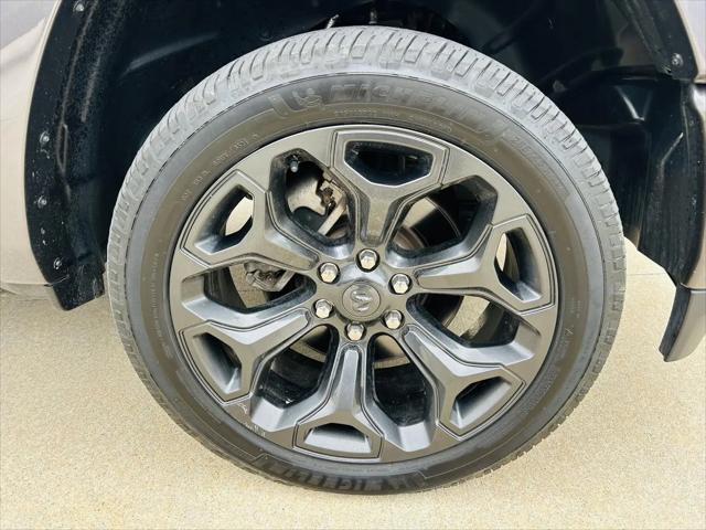 2021 Ram 1500 Limited Crew Cab 4x4 57 Box