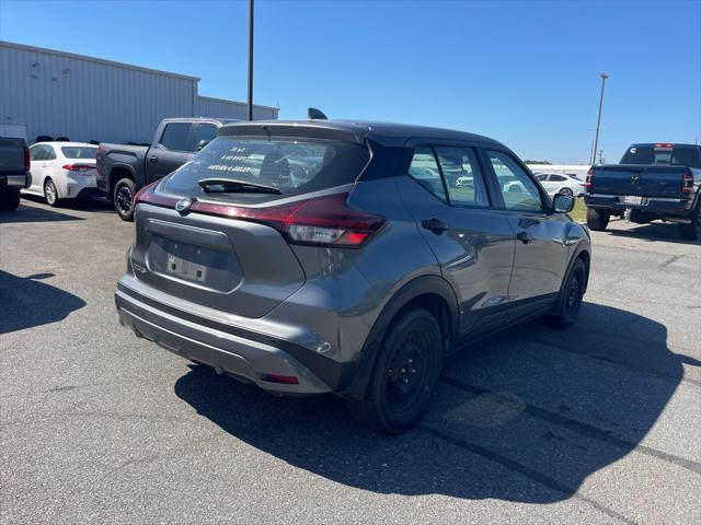 2021 Nissan Kicks S Xtronic CVT