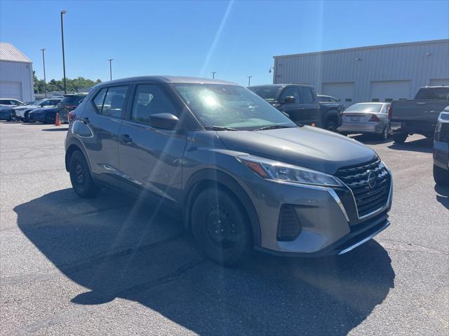 2021 Nissan Kicks S Xtronic CVT