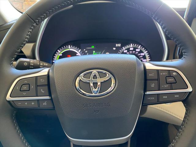 2023 Toyota Highlander Hybrid XLE
