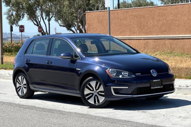 2016 Volkswagen e-Golf SE