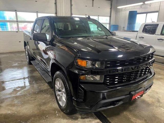 2021 Chevrolet Silverado 1500 4WD Crew Cab Short Bed Custom
